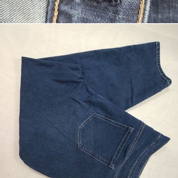 Charter Club Plus Bristol Skinny Mid-Rise - Picture 8 of 10